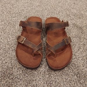 White Mountain Gracie Sandals